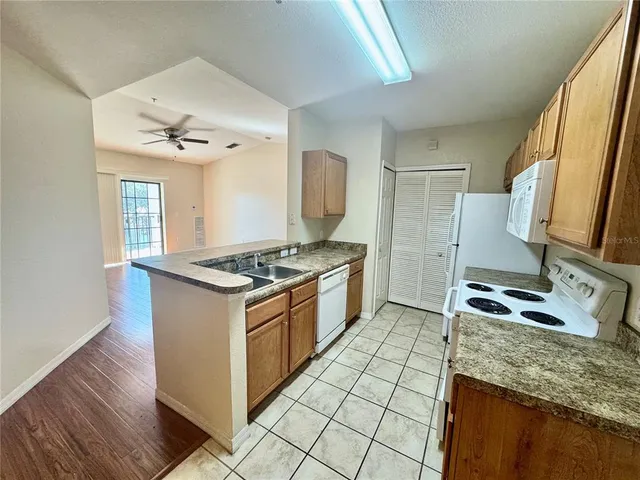$1,700 | 5550 East Michigan Street, Unit 3307, Orlando, FL 32822