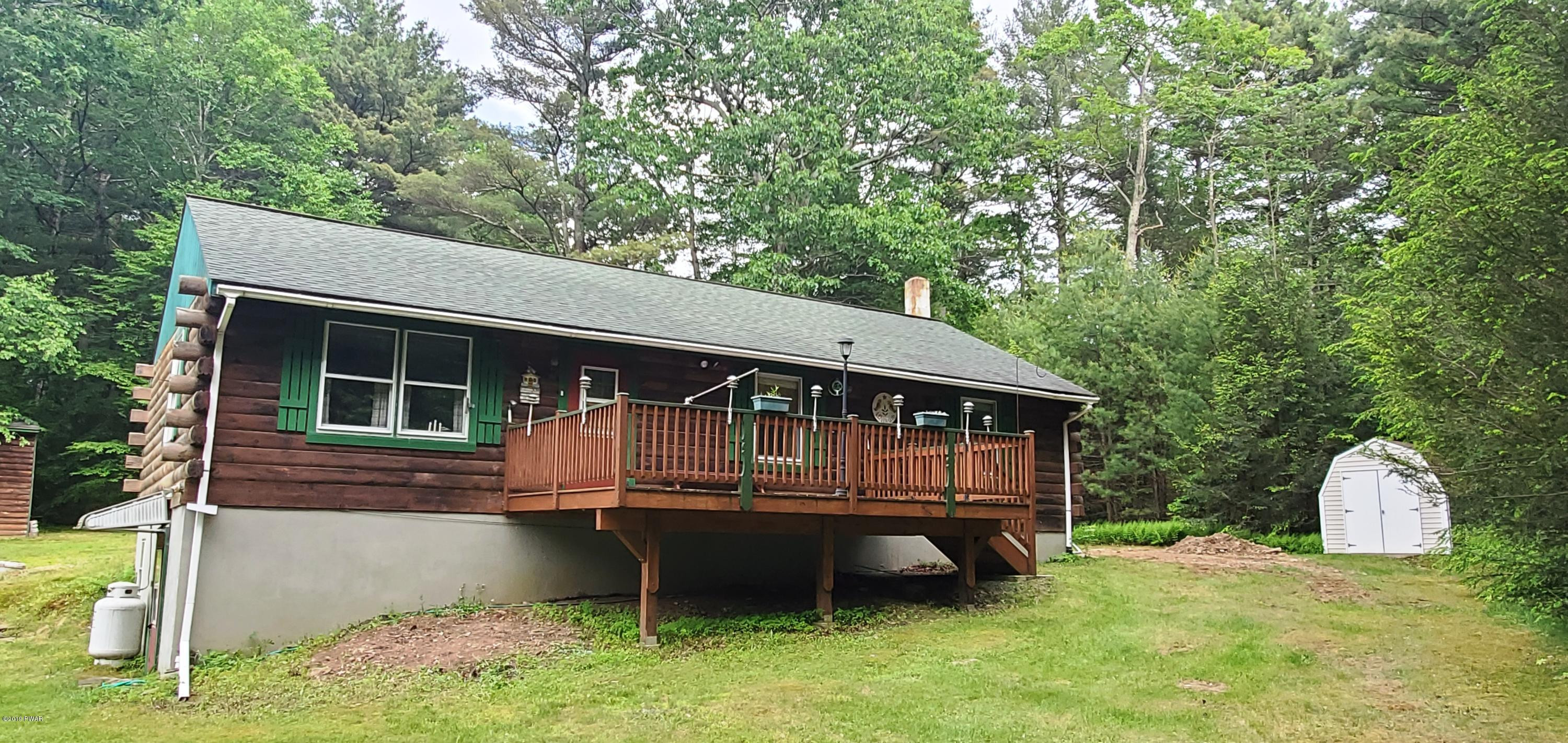 153 Cobb Road Milford, PA 18337 - Photo 20 of 21 Front Deck