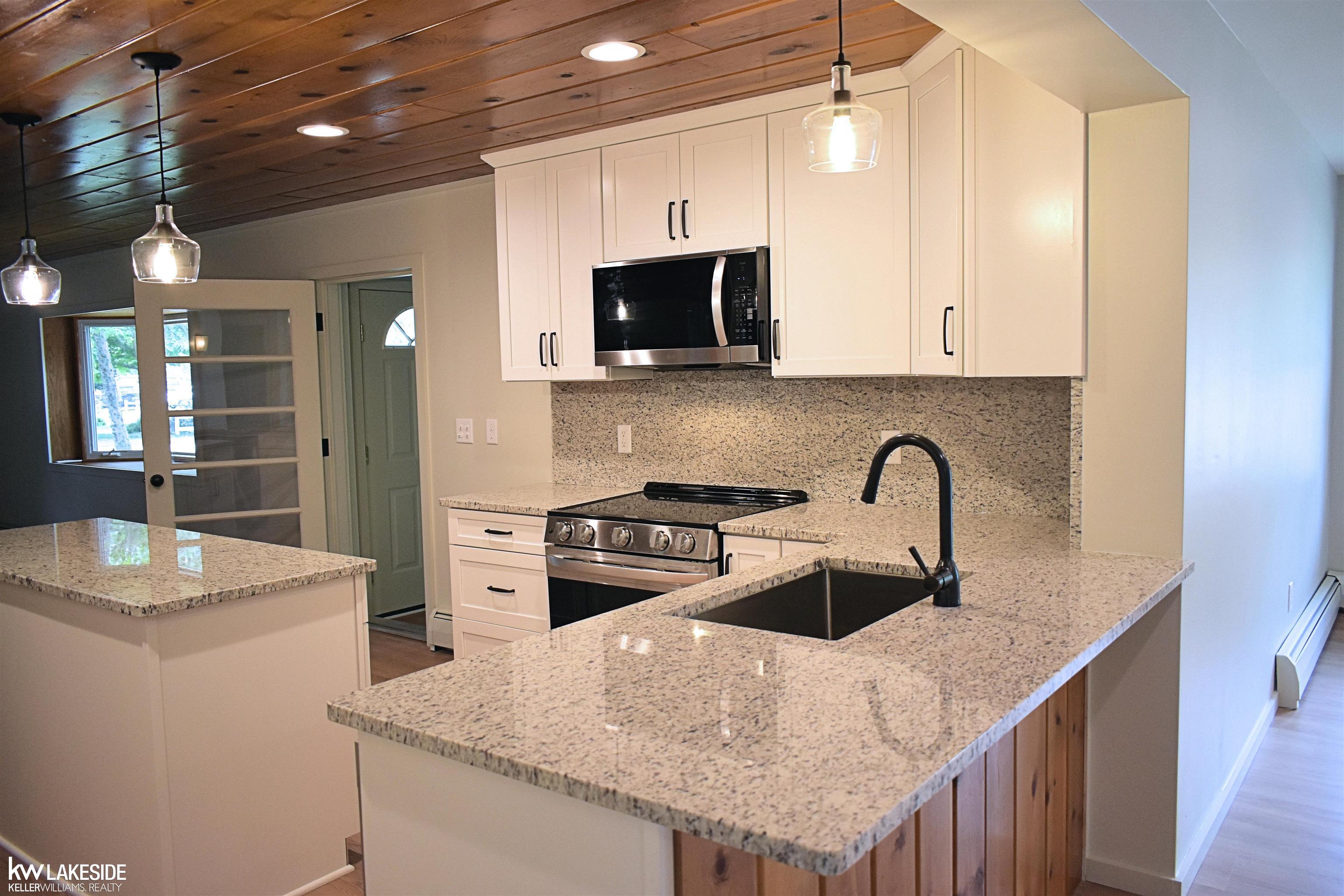 9107 Crescent Beach Road Pigeon, MI 48755 - Photo 13 of 36 Gallery Image 13