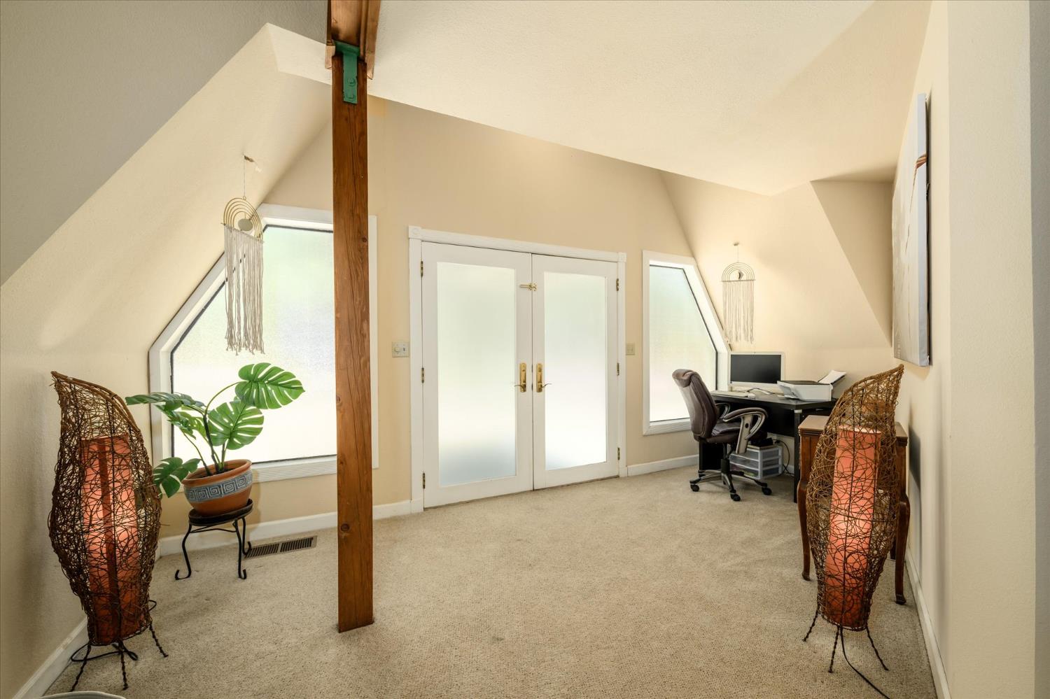 1410 Sand Ridge Road El Dorado, CA 95623 - Photo 9 of 51 Front entryway