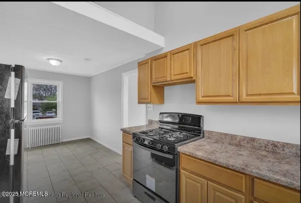 $2,750 | 146 James Street, Unit REAR, Long Branch, NJ 07740