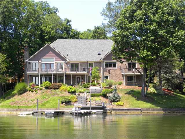 11033 Fall Creek Road Indianapolis, IN 46256 - Photo 1 of 24 Gallery Image 1