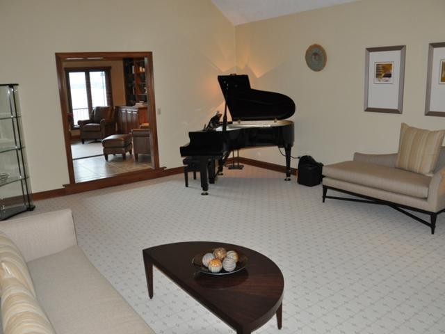 11033 Fall Creek Road Indianapolis, IN 46256 - Photo 12 of 24 Gallery Image 12