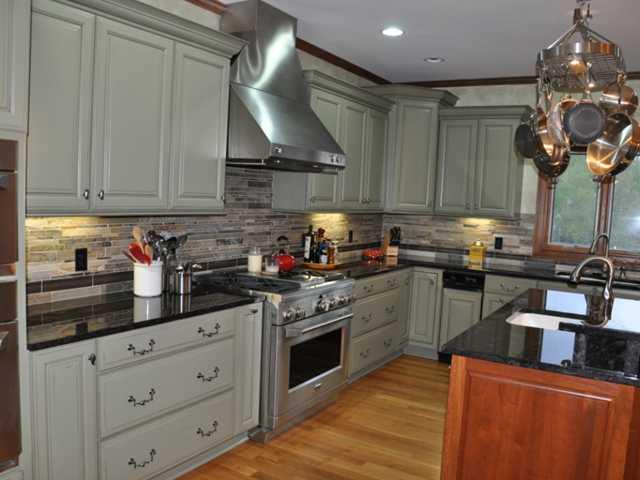 11033 Fall Creek Road Indianapolis, IN 46256 - Photo 6 of 24 Gallery Image 6