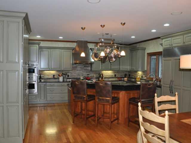 11033 Fall Creek Road Indianapolis, IN 46256 - Photo 7 of 24 Gallery Image 7