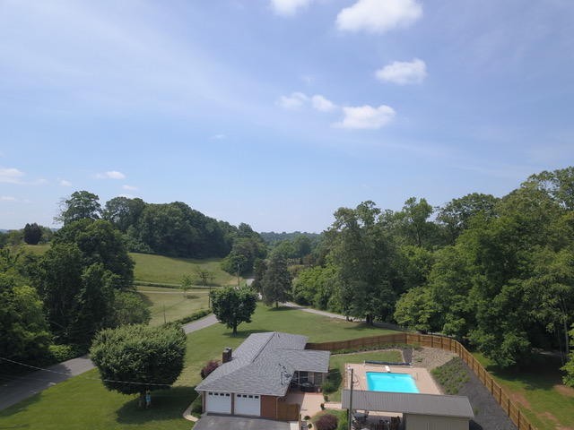 3161 Dry Valley Road Philadelphia, TN 37846 - Photo 35 of 40 an aerial view of a house with a garden