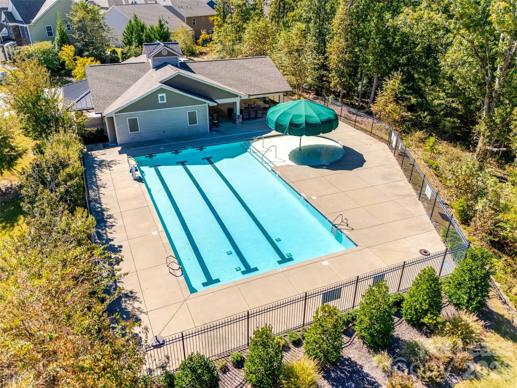 1412 Bramblewood Drive Fort Mill, SC 29708 - Photo 33 of 39