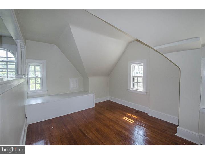 211 Poplar Avenue Wayne, PA 19087 - Photo 11 of 25 Bonus Room