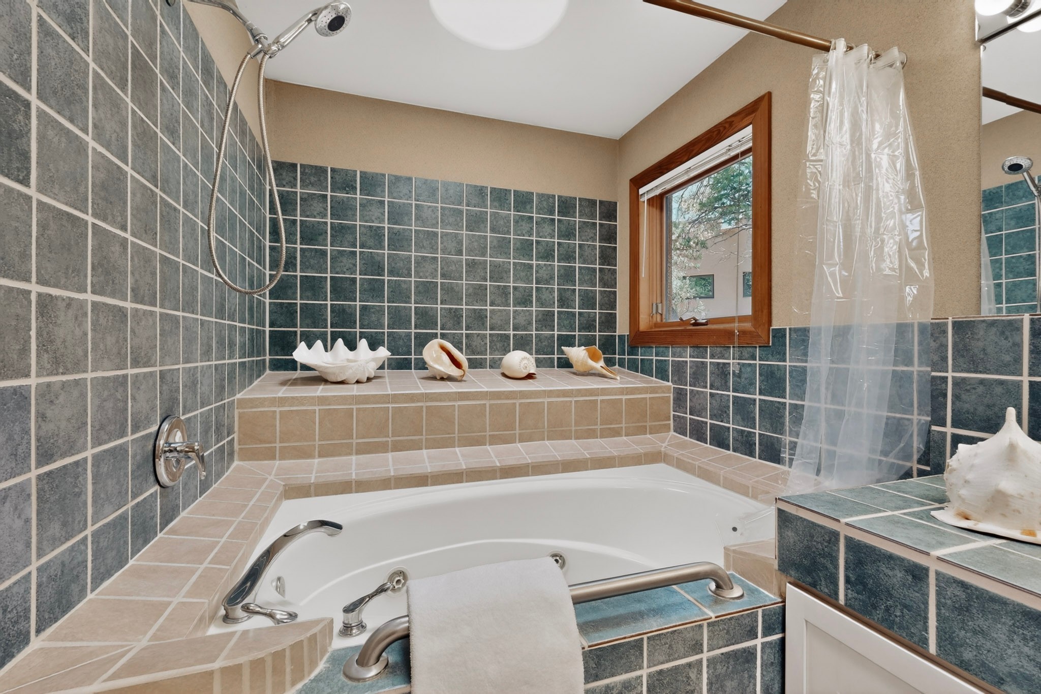 1404 Tesuque Creek Road Santa Fe, NM 87501 - Photo 41 of 55