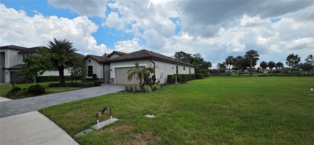 16337 Tradewind Terrace Bradenton, FL 34211 - Photo 4 of 33
