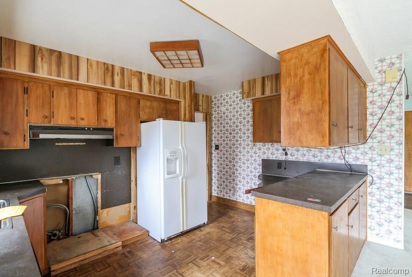 12499 West Herbison Road Eagle, MI 48822 - Photo 11 of 24 010-3918679-small.jpg