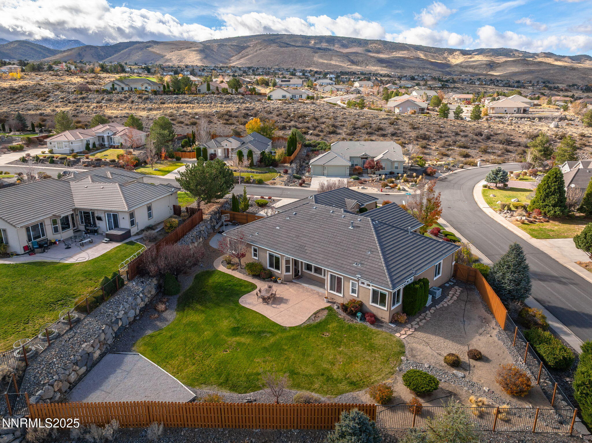5502 New Mexico Court Reno, NV 89511 - Photo 50 of 55 an aerial view of residential houses with outdoor space and river