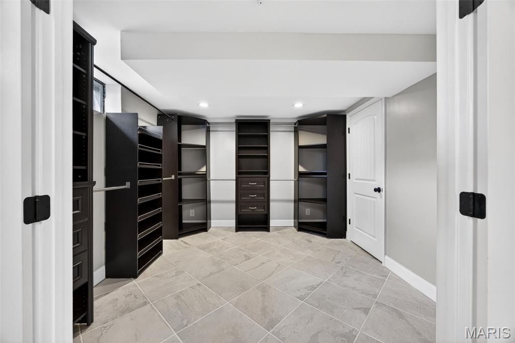 247 Old Ballwin Road Ballwin, MO 63021 - Photo 30 of 39