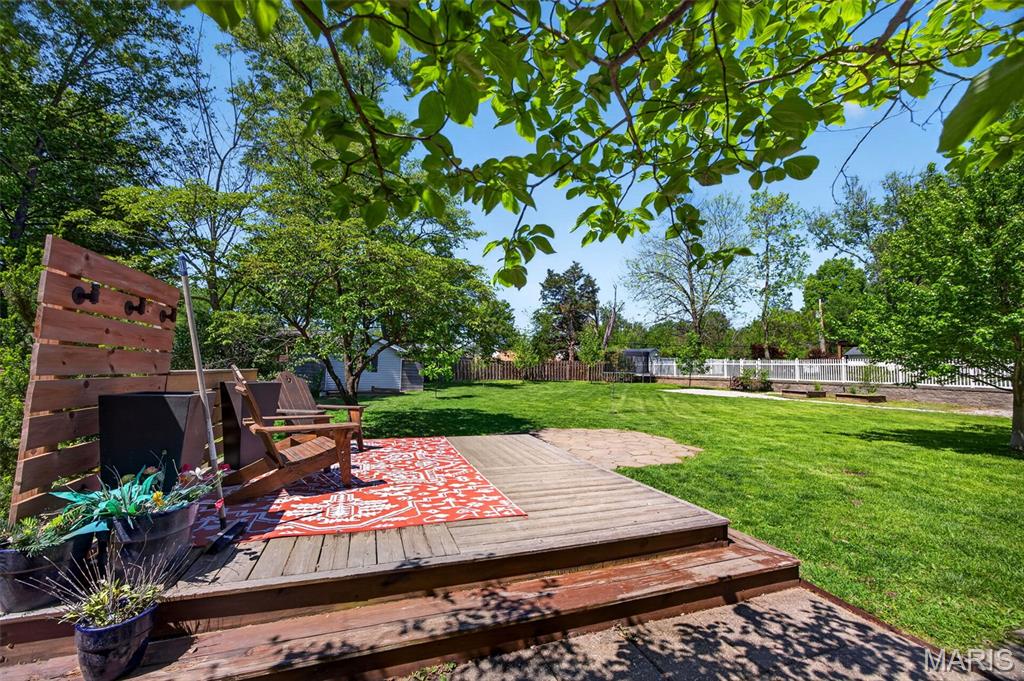 247 Old Ballwin Road Ballwin, MO 63021 - Photo 33 of 39