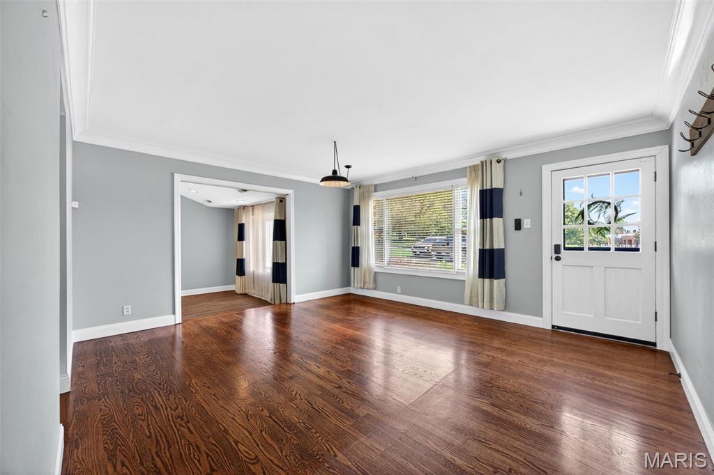 247 Old Ballwin Road Ballwin, MO 63021 - Photo 4 of 39