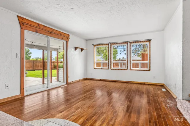 $505,000 | 2015 Washington Avenue, Caldwell, ID 83605