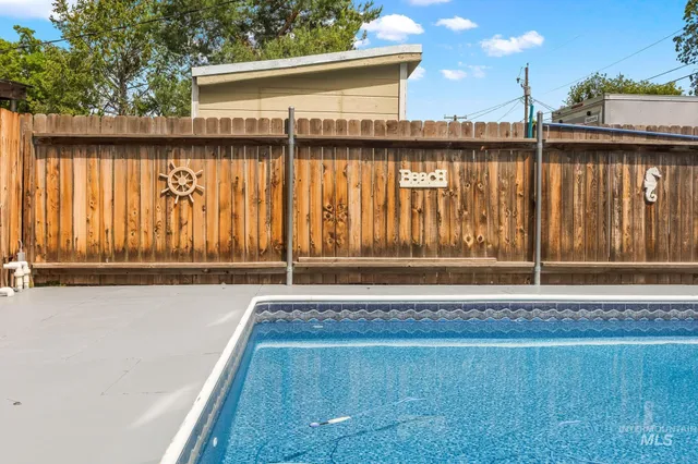 $505,000 | 2015 Washington Avenue, Caldwell, ID 83605