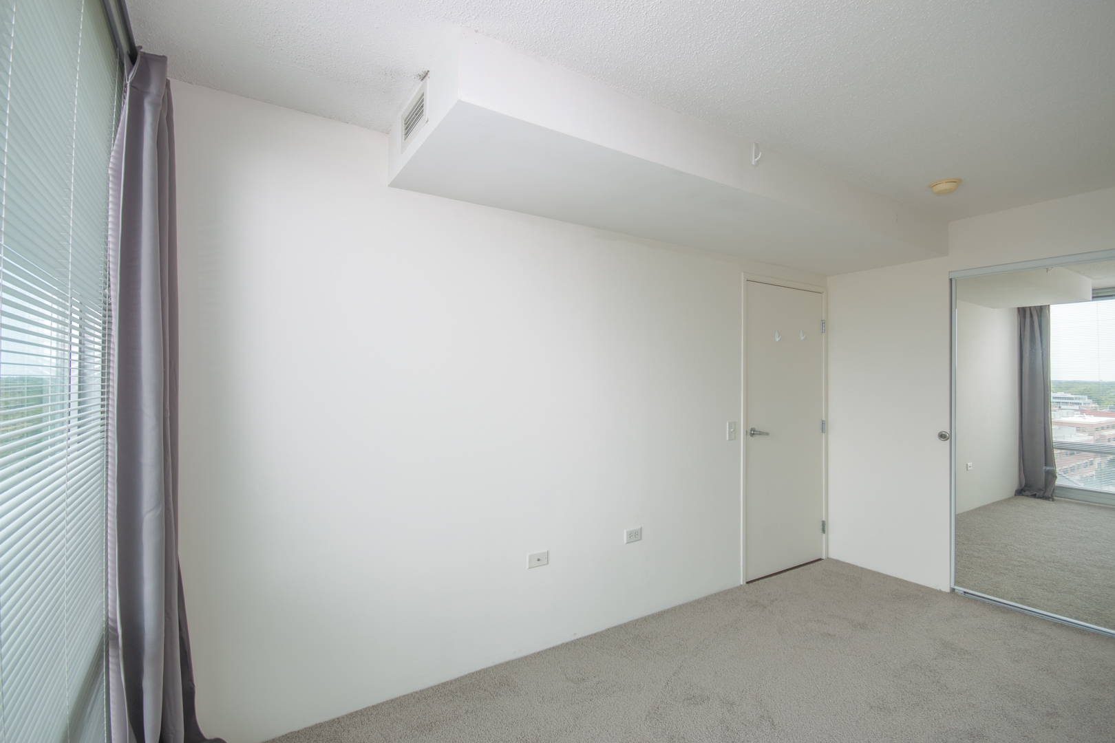 800 Elgin Road, Unit 1206 Evanston, IL 60201 - Photo 15 of 18 a view of room