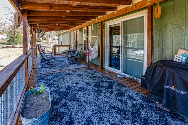 $340,000 | 120 Mary Drive, Huntsville, TX 77320