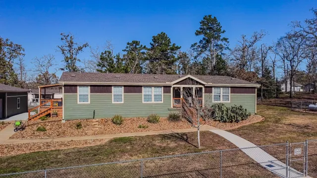 $340,000 | 120 Mary Drive, Huntsville, TX 77320