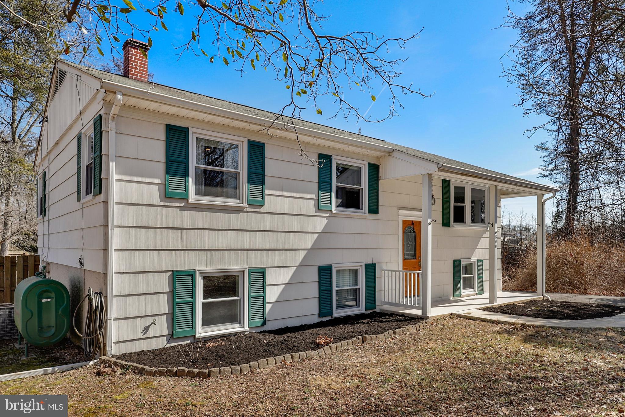 800 Lucky Road Severn, MD 21144 - Photo 2 of 40 Gallery Image 2