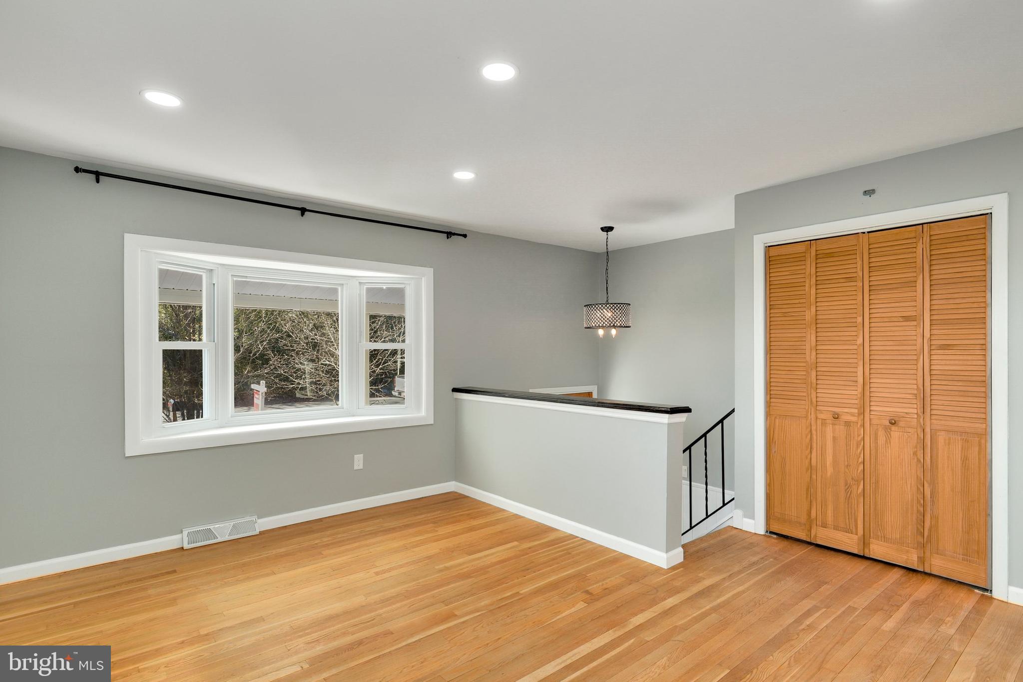 800 Lucky Road Severn, MD 21144 - Photo 6 of 40 Gallery Image 6