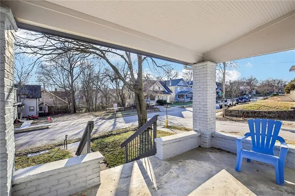 $299,000 | 1400 East 28th Street, Kansas City, MO 64109