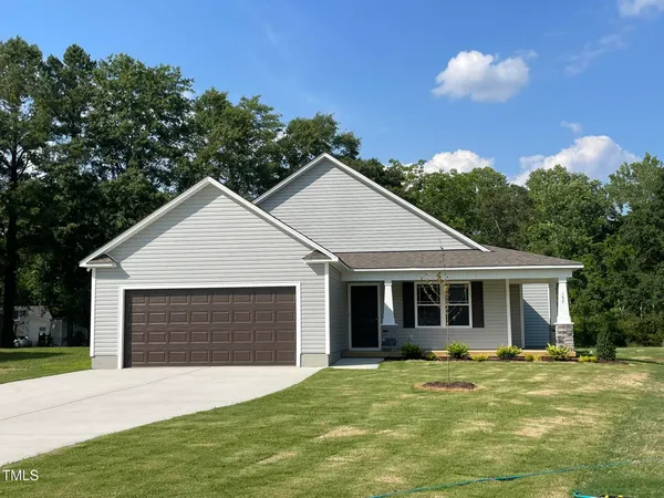 $304,900 | 175 Oakfield Trce Drive, Four Oaks, NC 27524