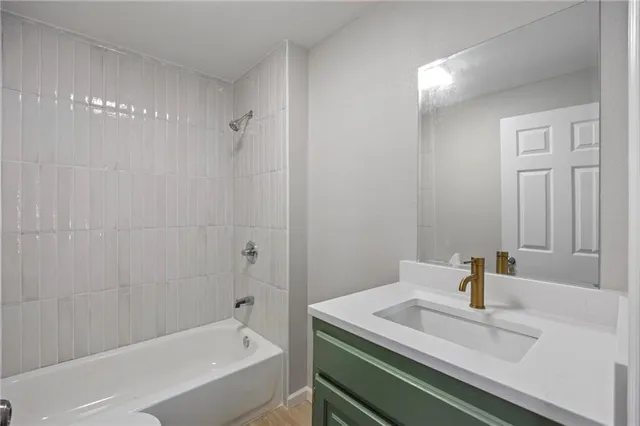 $210,000 | 401 West Adams Street, Pittsburg, KS 66762