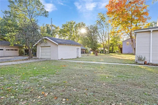 $210,000 | 401 West Adams Street, Pittsburg, KS 66762