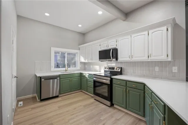 $210,000 | 401 West Adams Street, Pittsburg, KS 66762