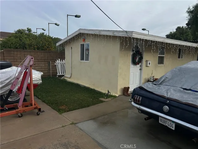 $649,000 | 10816 1/2 Variel Avenue, Chatsworth, CA 91311