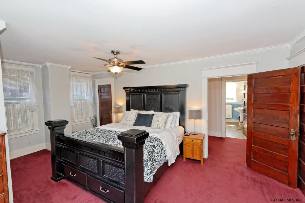 1674 Rugby Road Schenectady, NY 12309 - Photo 17 of 25 Photo 17