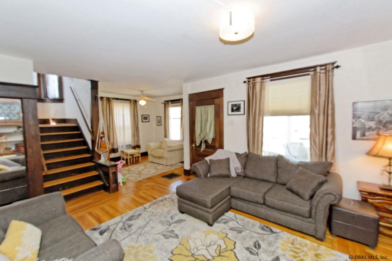 1674 Rugby Road Schenectady, NY 12309 - Photo 6 of 25 Photo 6