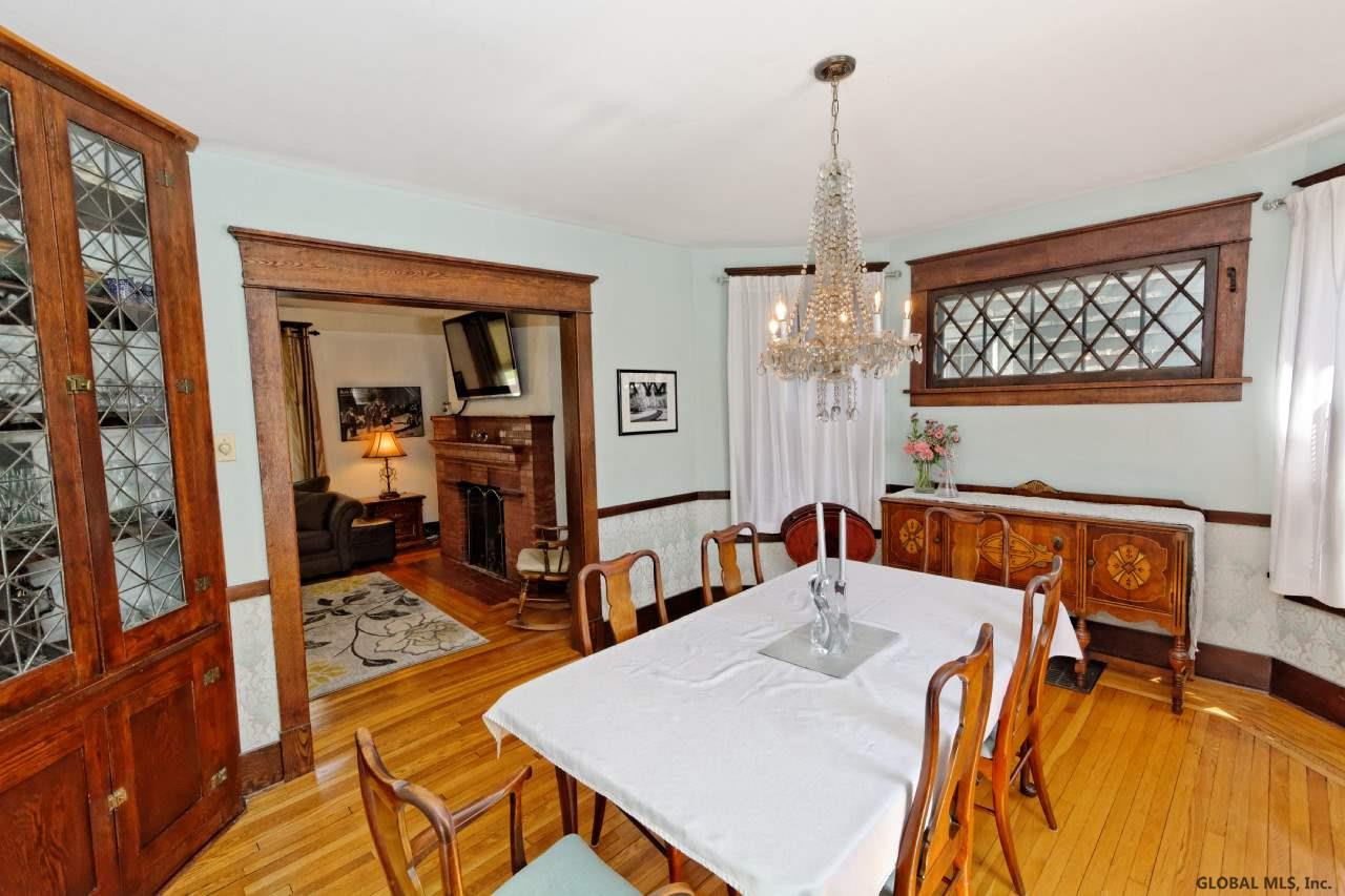 1674 Rugby Road Schenectady, NY 12309 - Photo 9 of 25 Photo 9