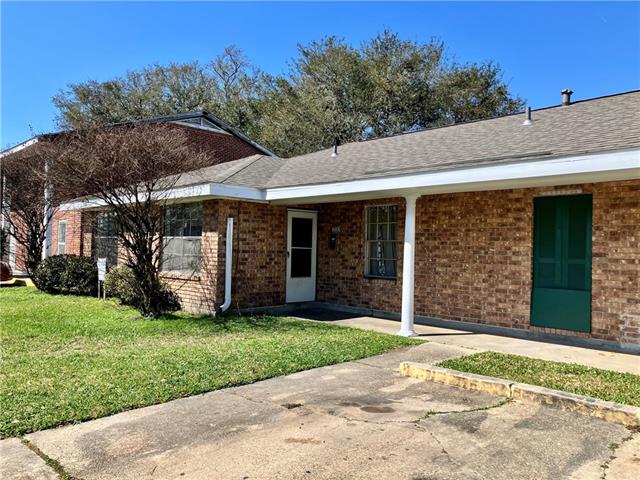 216 Marion Court River Ridge, LA 70123 - Photo 2 of 13