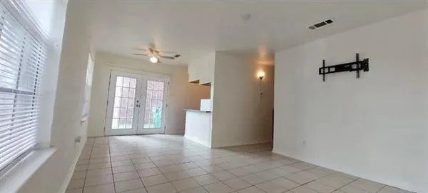 $1,350 | 216 Marion Court, River Ridge, LA 70123