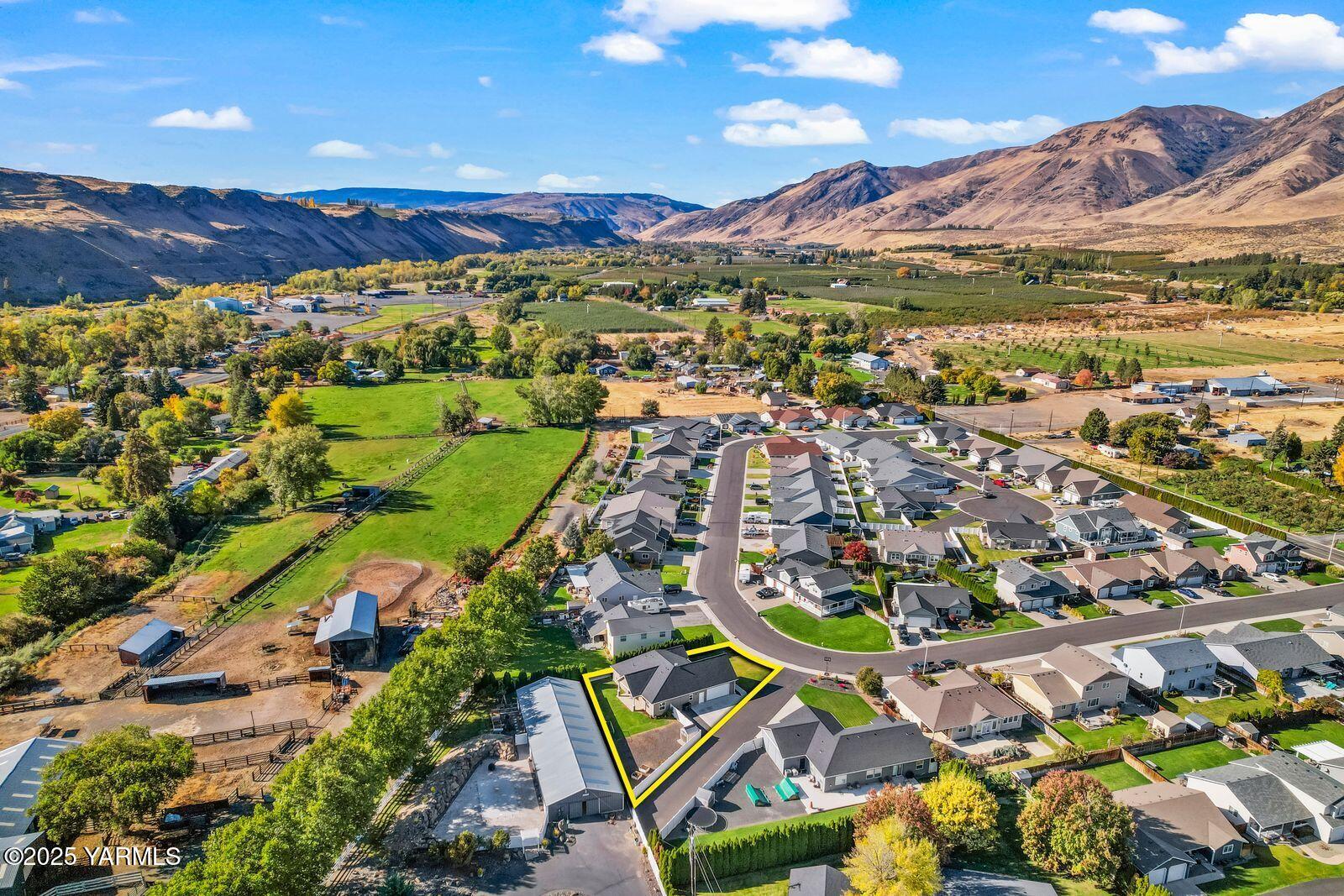 115 Apple Loop Naches, WA 98937 - Photo 42 of 48 an aerial view of residential houses with outdoor space