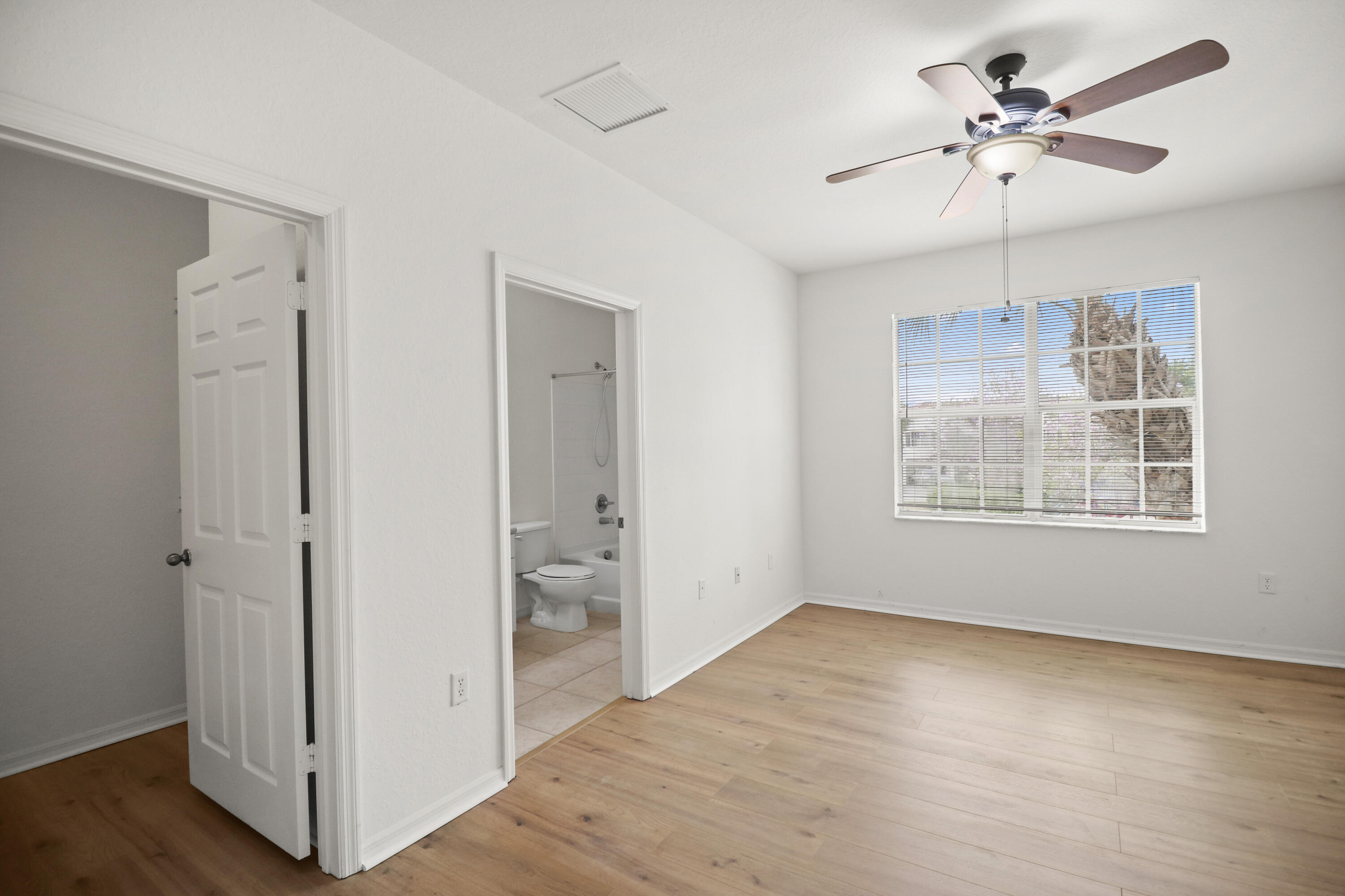 272 Southeast Kitching Circle Stuart, FL 34994 - Photo 18 of 52 18-IMG_0730