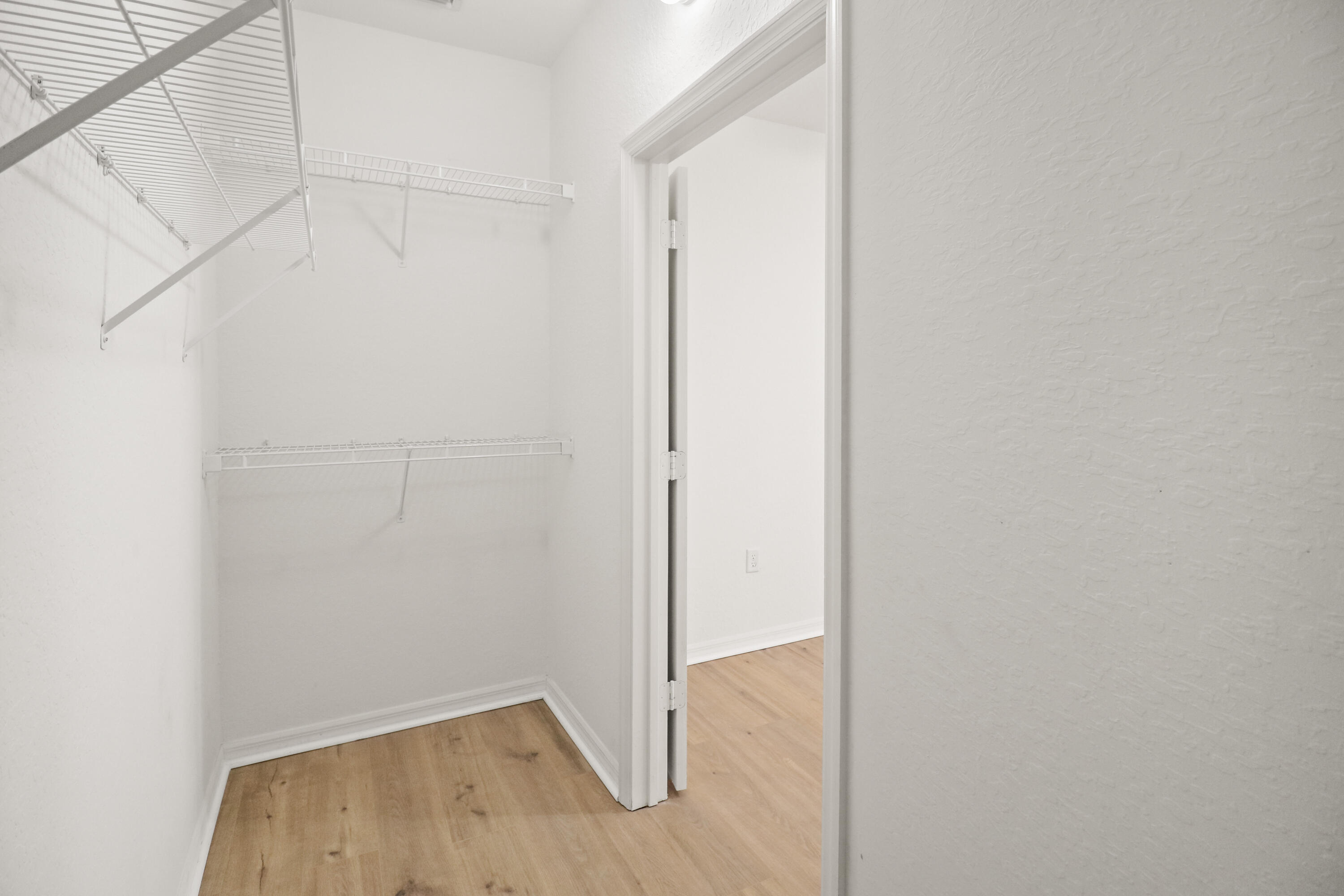 272 Southeast Kitching Circle Stuart, FL 34994 - Photo 22 of 52 22-IMG_0724