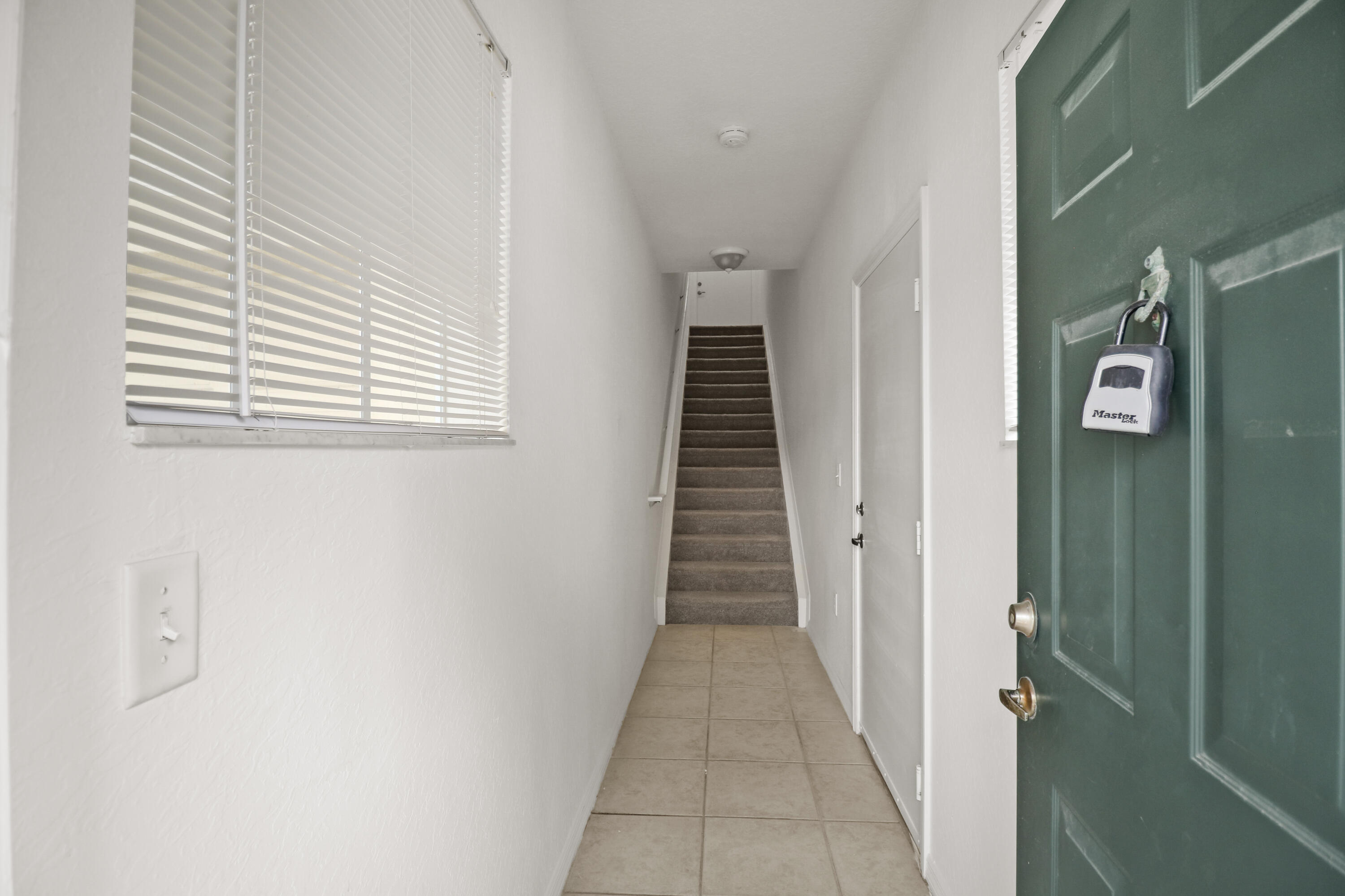 272 Southeast Kitching Circle Stuart, FL 34994 - Photo 25 of 52 25-IMG_0775