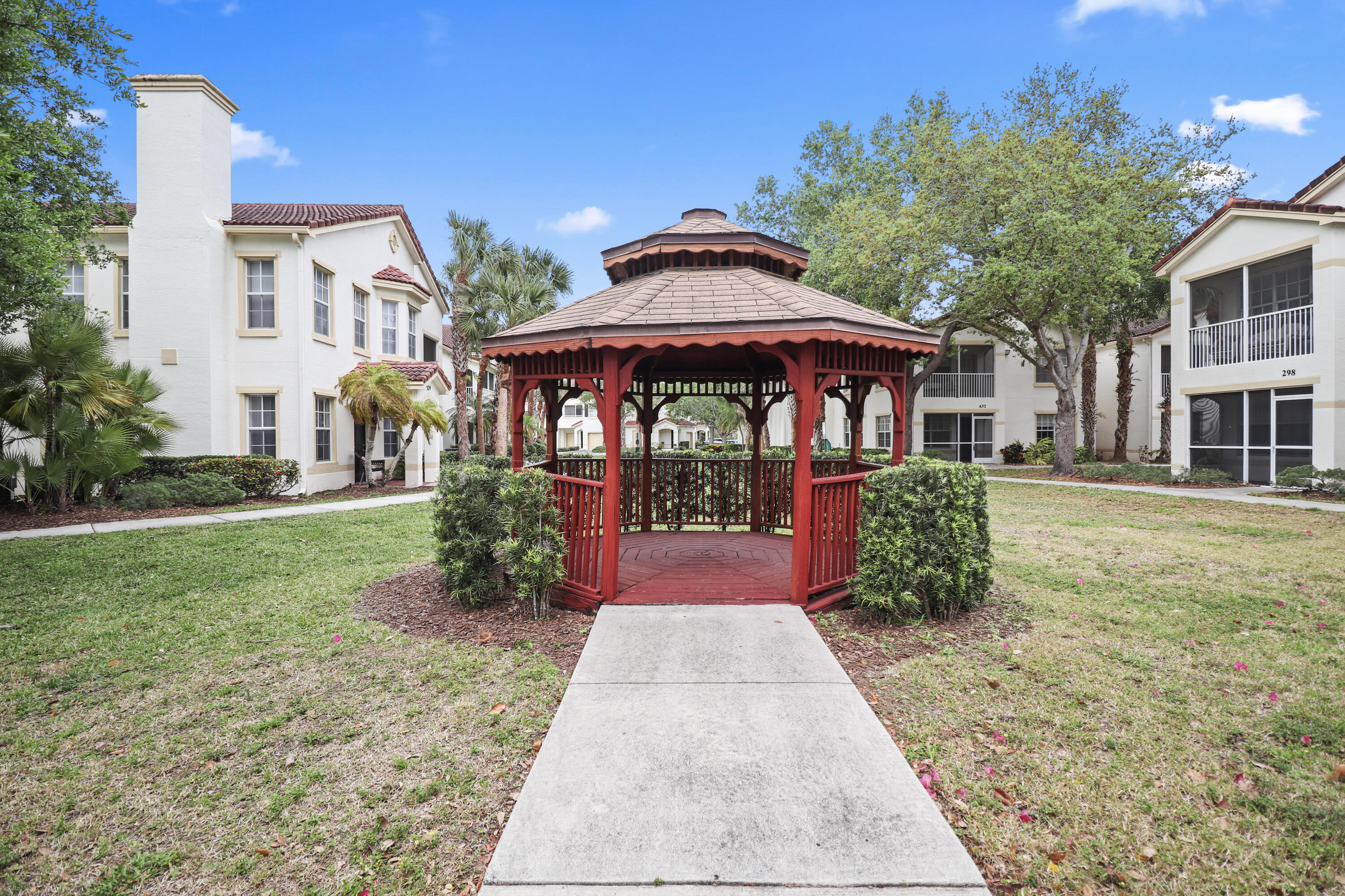 272 Southeast Kitching Circle Stuart, FL 34994 - Photo 36 of 52 36-IMG_0839