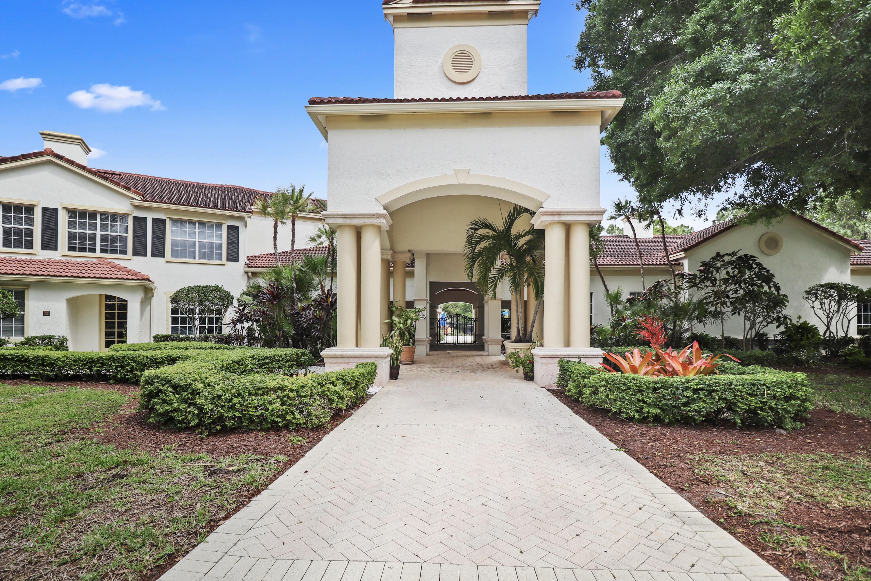 272 Southeast Kitching Circle Stuart, FL 34994 - Photo 41 of 52 41-IMG_0860