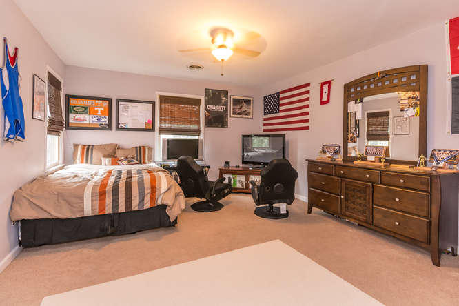 12905 Pecos Road Knoxville, TN 37934 - Photo 31 of 39 12905 Pecos Rd Knoxville TN-small-037-36