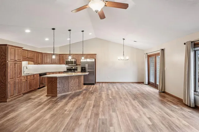 $350,000 | 3415 Cambridge Place, River Falls, WI 54022