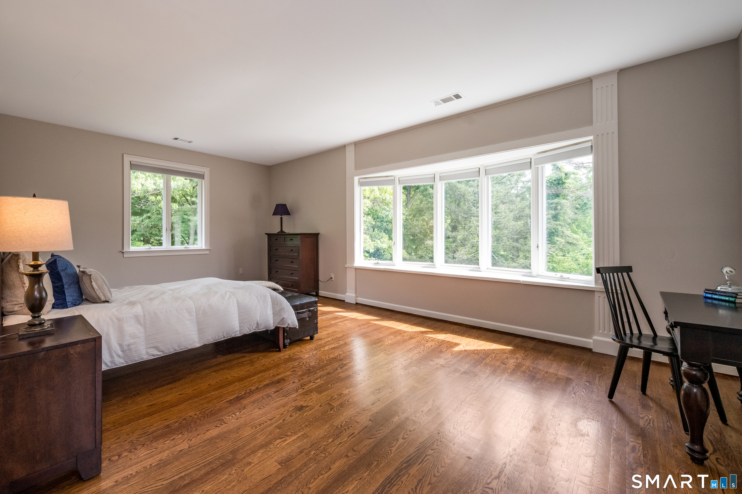 41 Ridgebury Road Avon, CT 06001 - Photo 28 of 40 Ensuite 4 with Jack and Jill