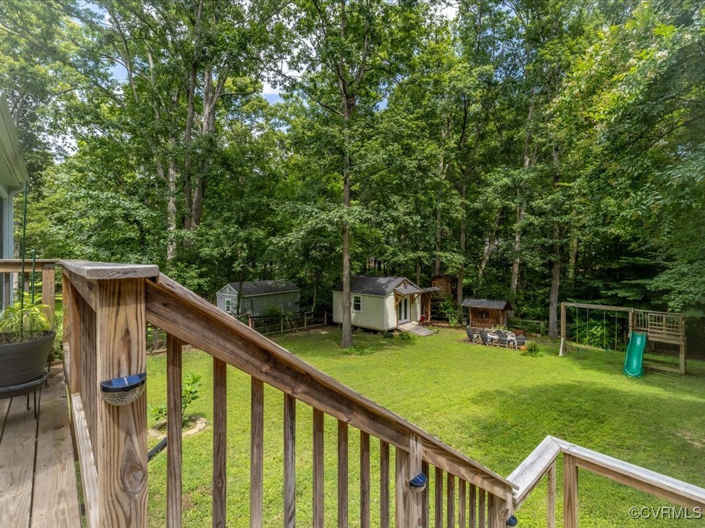 1519 Kingscross Road Midlothian, VA 23114 - Photo 19 of 50 a view of a house with backyard and sitting area