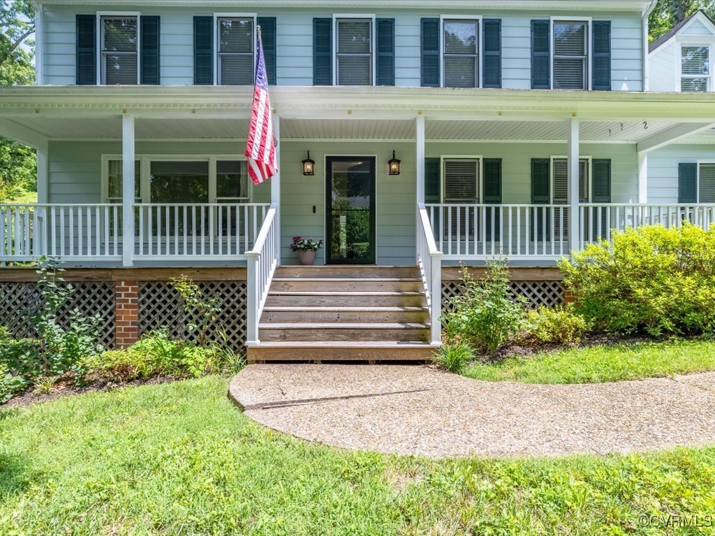 1519 Kingscross Road Midlothian, VA 23114 - Photo 3 of 50 front view of a house with a yard