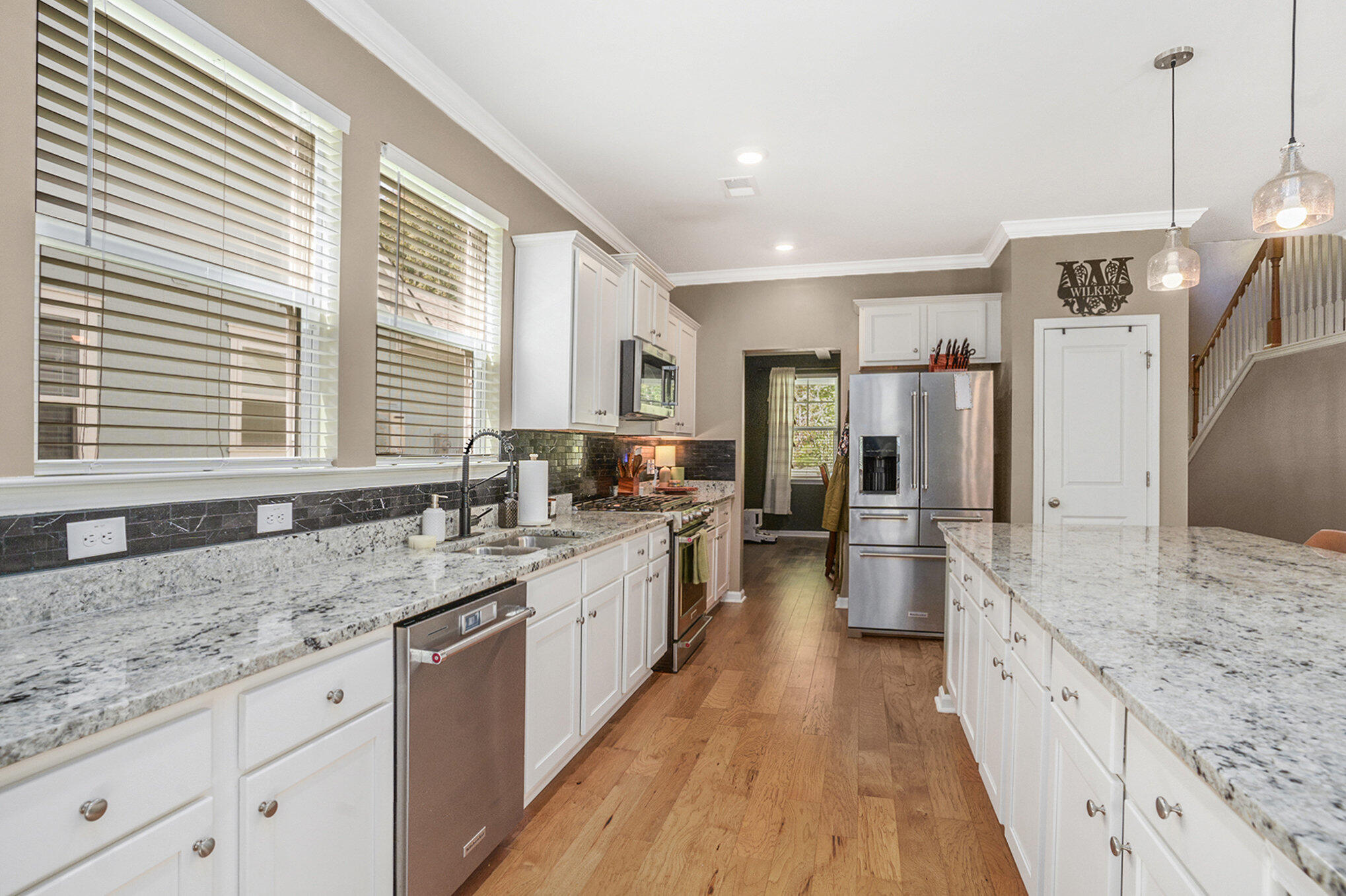 488 Oak View Way Summerville, SC 29483 - Photo 12 of 47 kitchen