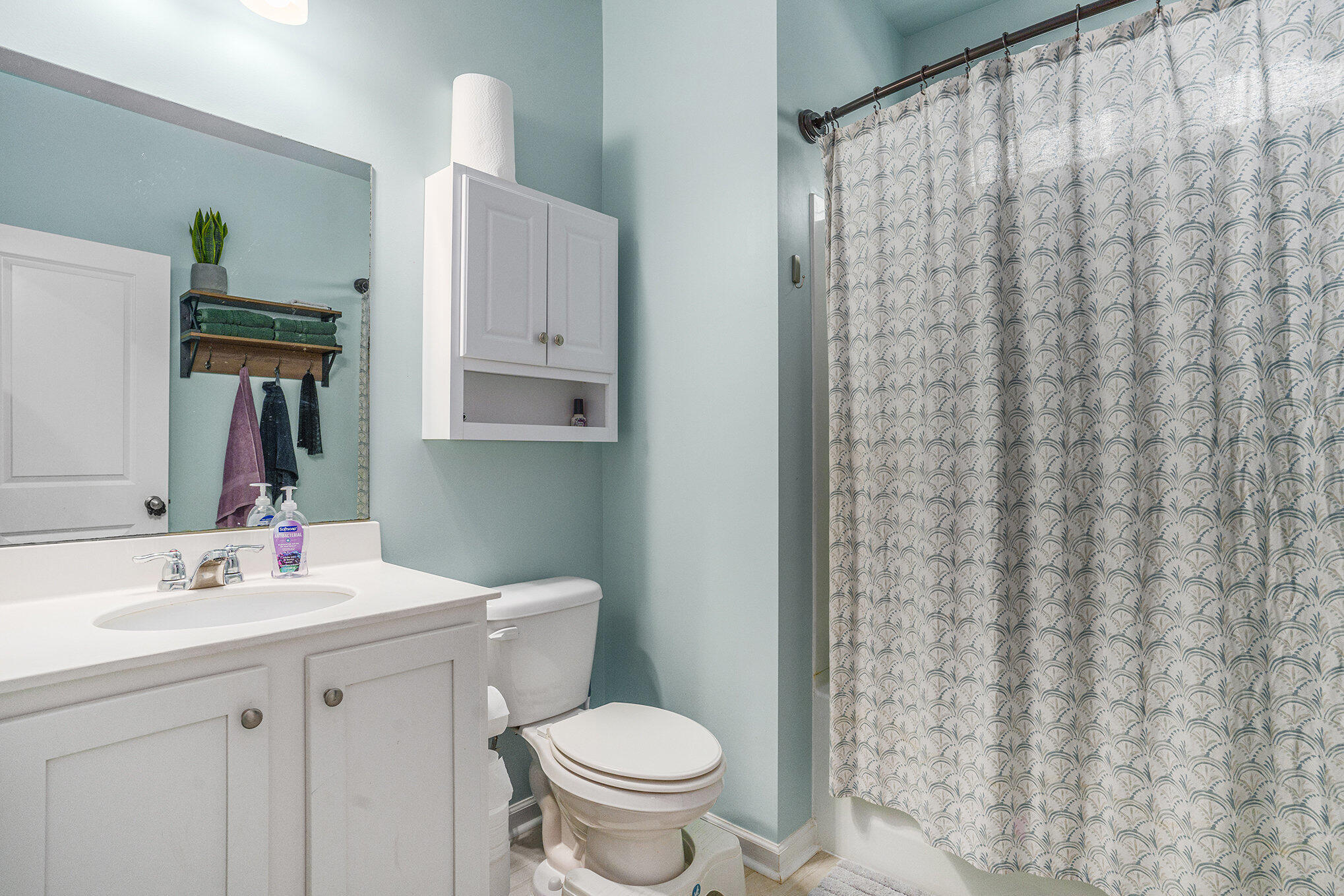 488 Oak View Way Summerville, SC 29483 - Photo 15 of 47 downstairs bathroom